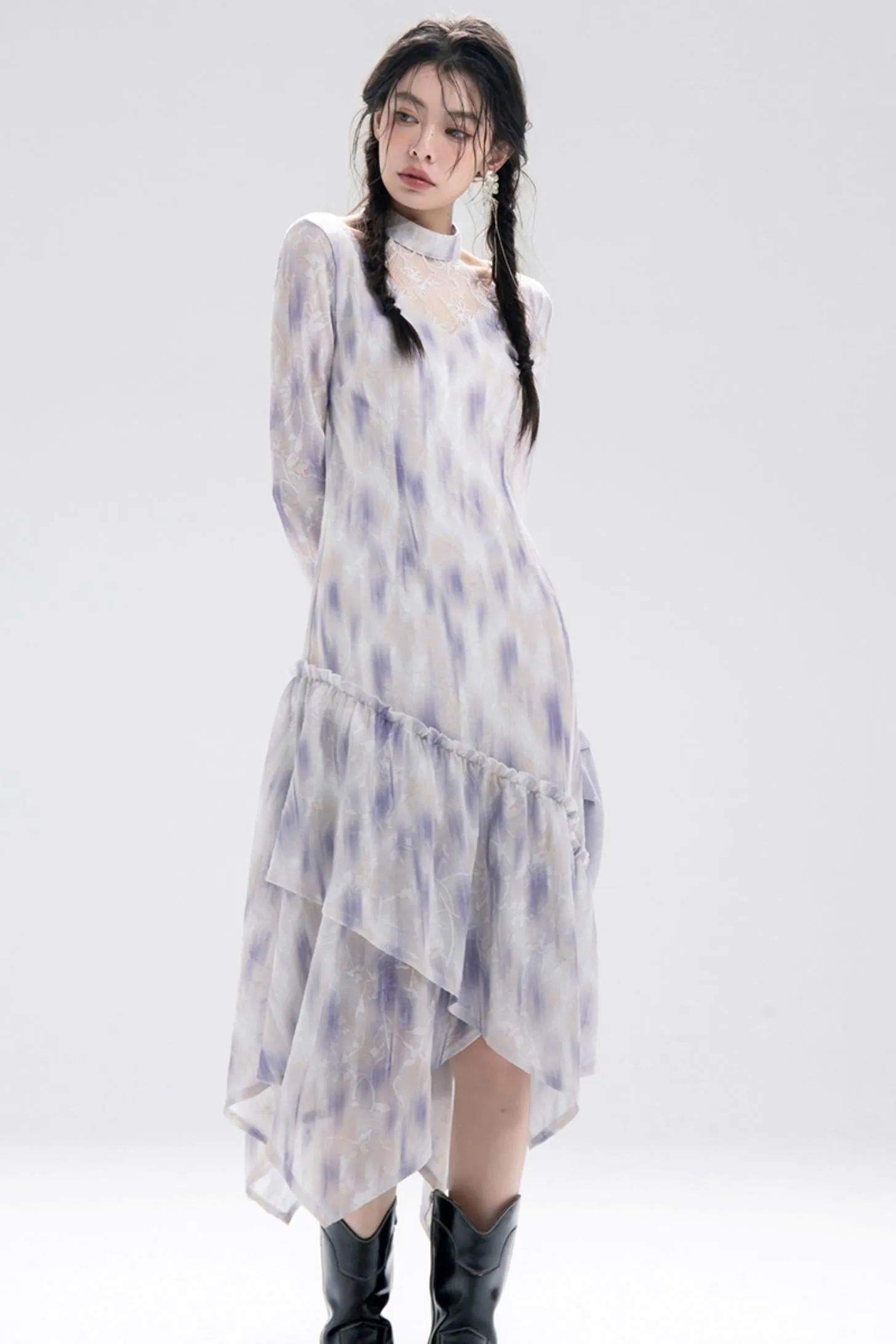 Elegant Halterneck Knit Dress