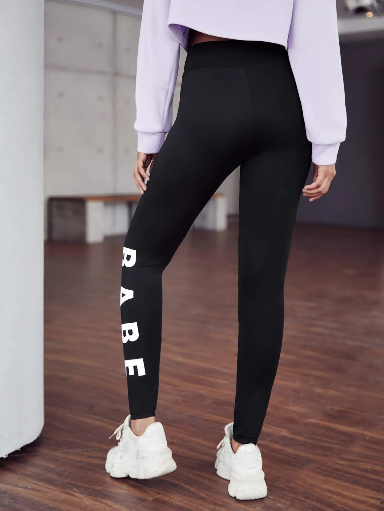 Letter Graphic Wide band Waist Leggings