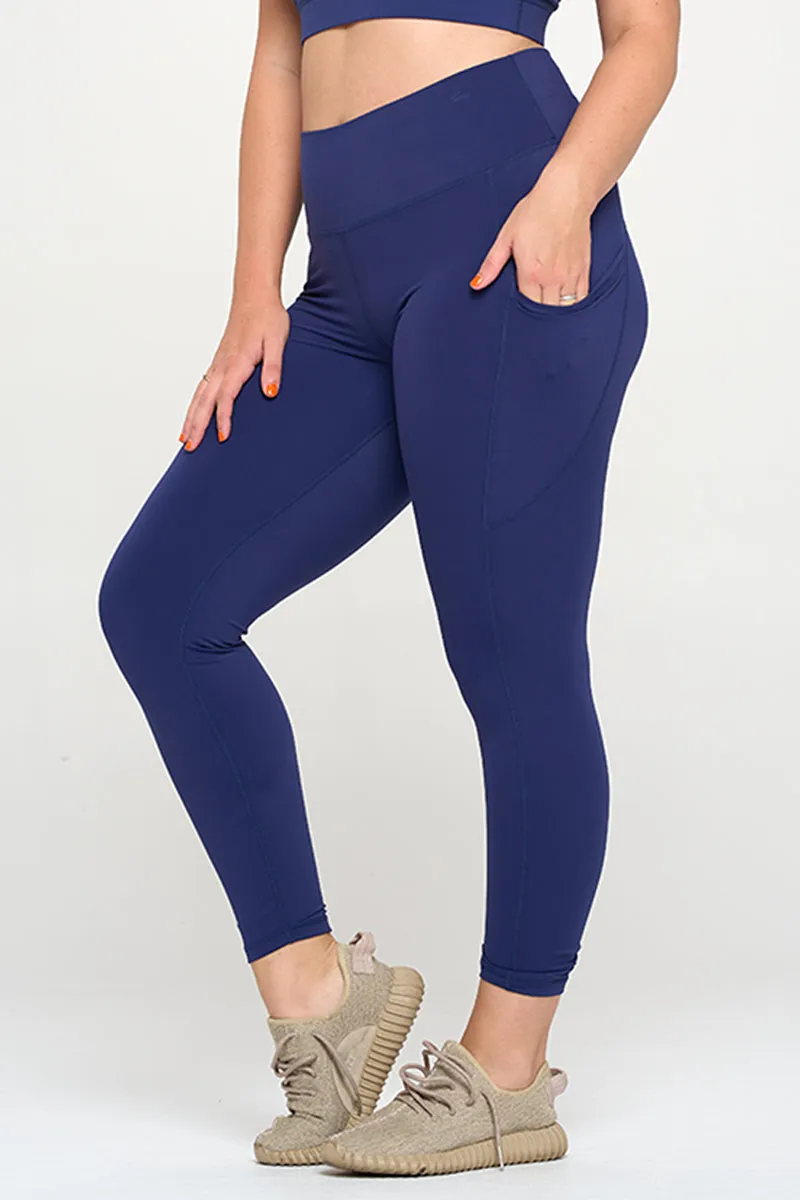 Plus Size Ultra-Soft Tech Pocket Active Leggings