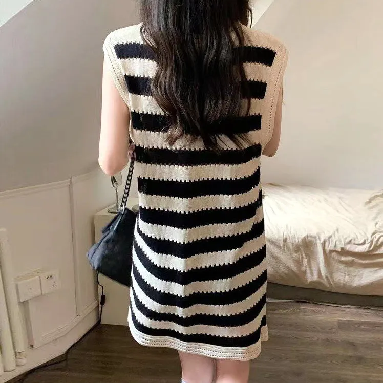 U-Neck Sleeveless Striped Cutout Knitted Dress